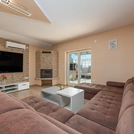 Penthouse M&j Appartement