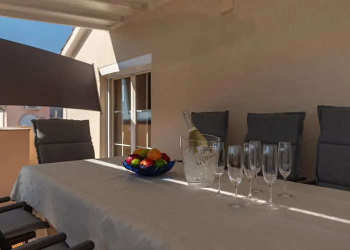 Lejlighed Penthouse M&j Sukošan