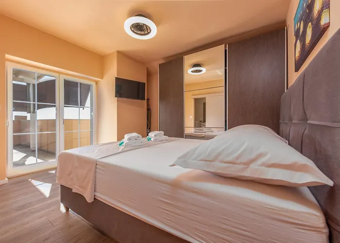 Penthouse M&j Sukošan