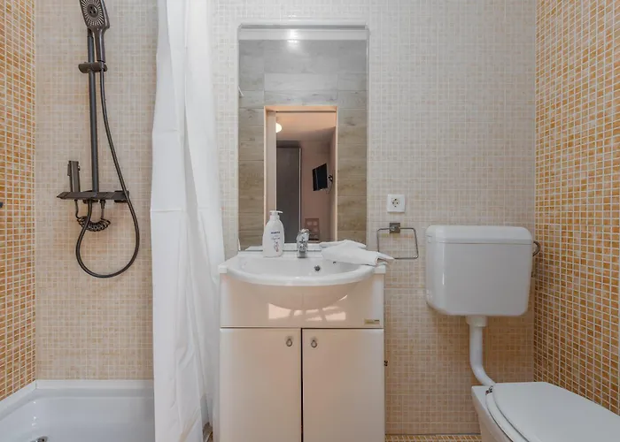 Penthouse M&j Apartman Sukošan