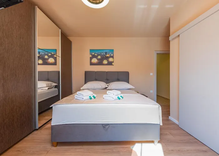 Penthouse M&j Апартаменты